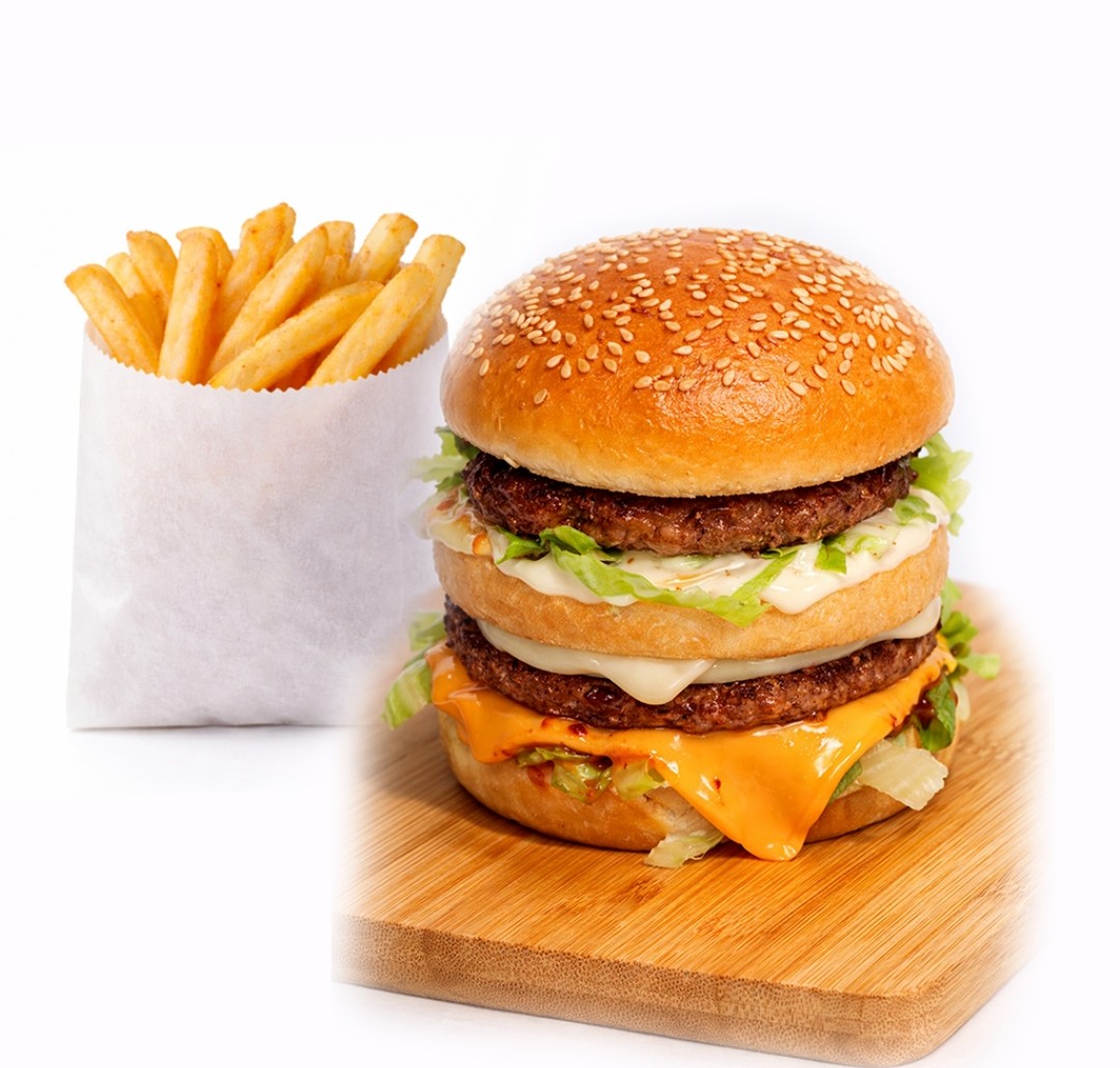 Titan Double Burger + Chips